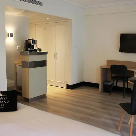 Victoria Hotel